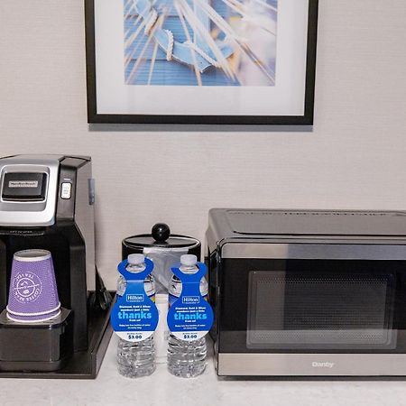 Hilton Garden Inn Lakewood Buitenkant foto