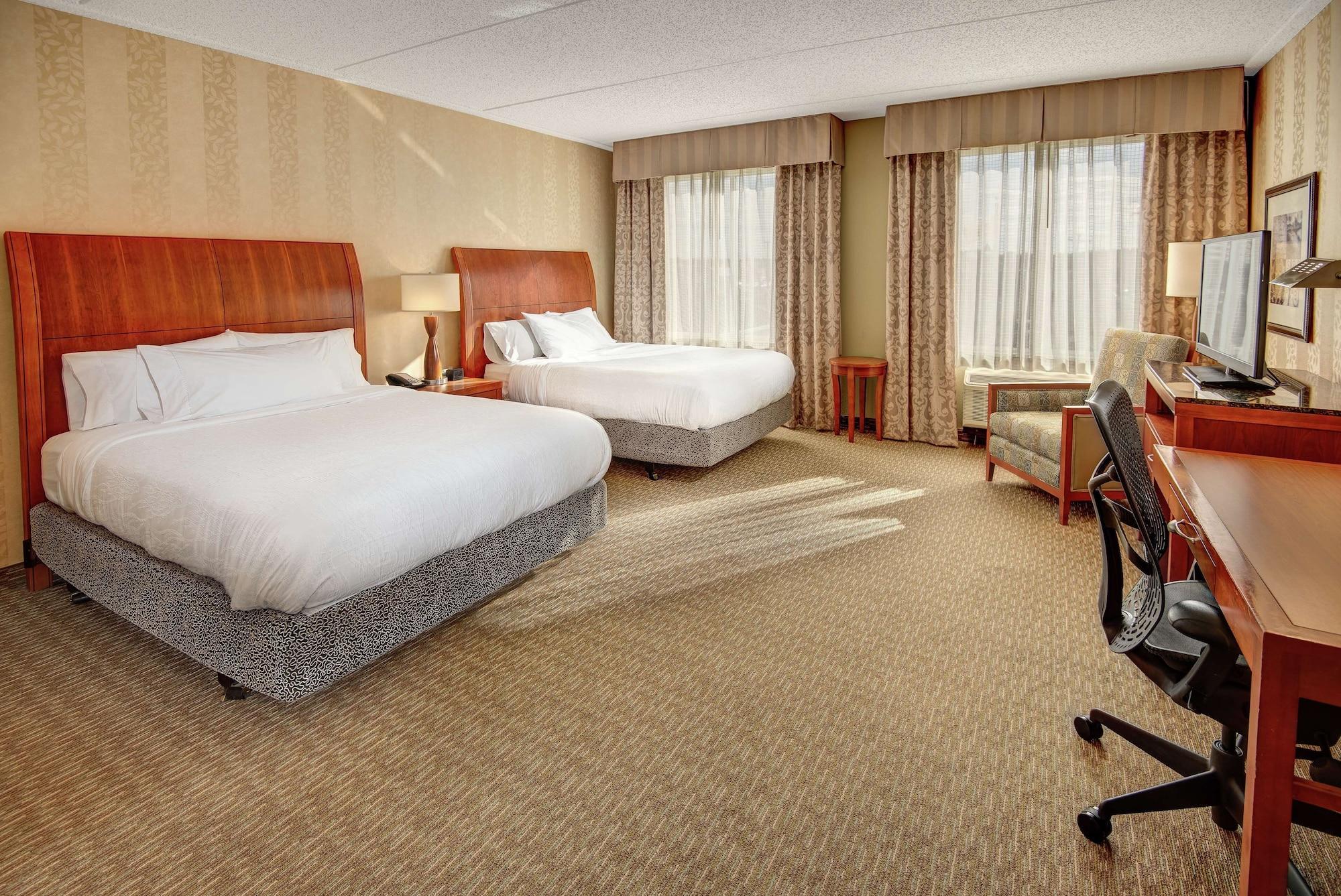 Hilton Garden Inn Lakewood Buitenkant foto