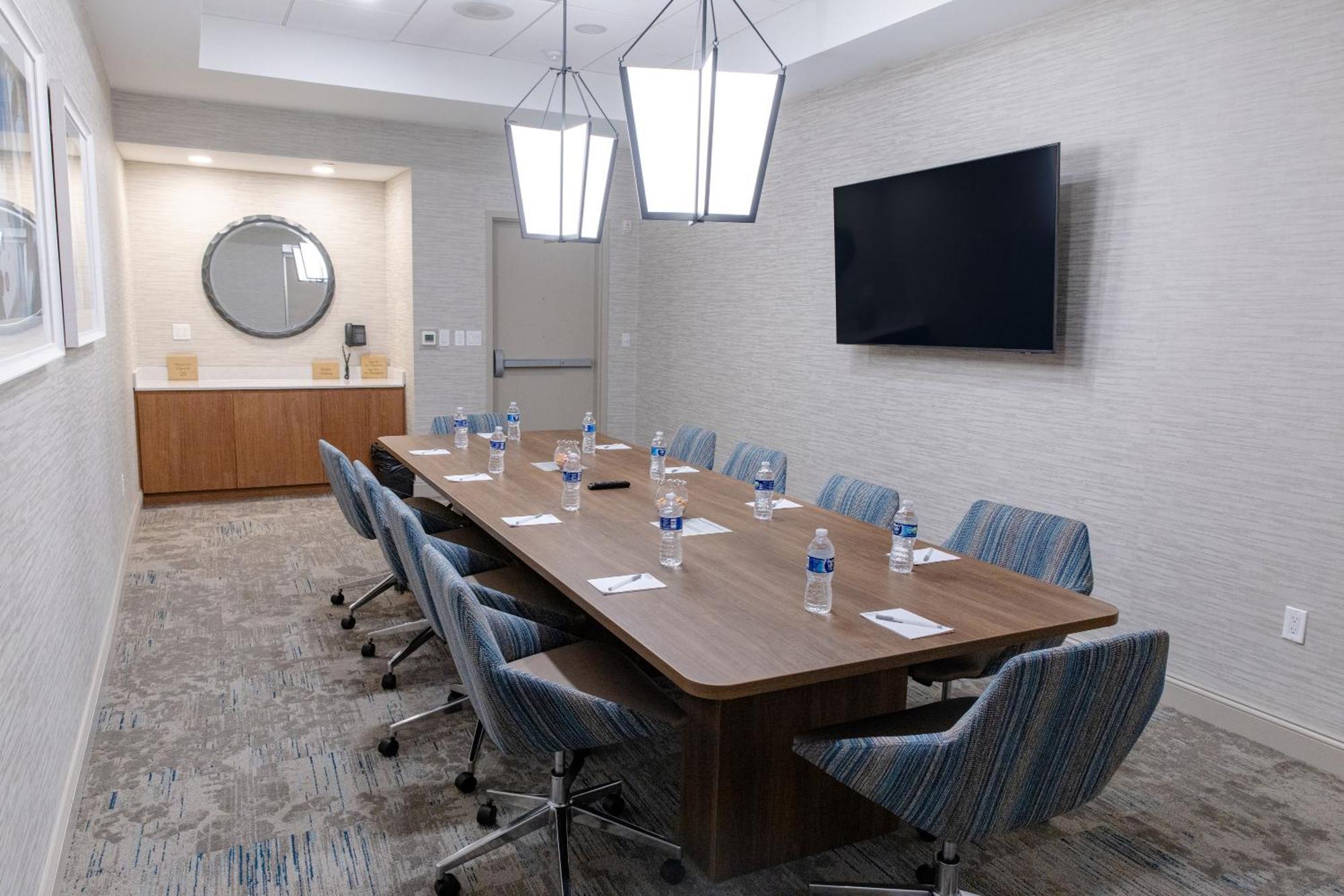 Hilton Garden Inn Lakewood Buitenkant foto